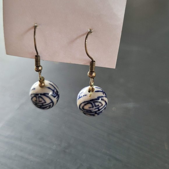 White and Blue Porcelain Chinese Character Beaded Dangle Earrings - Picture 7 of 7